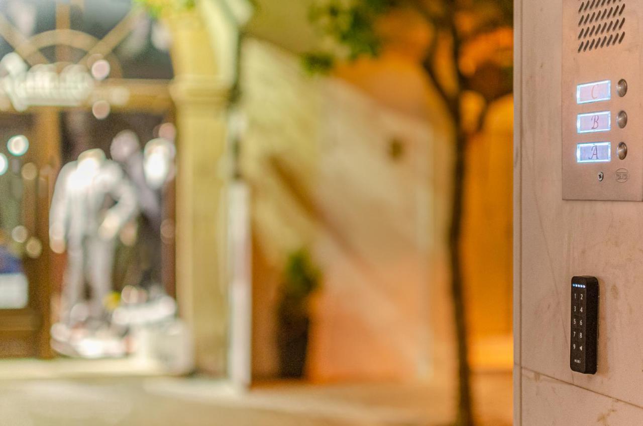 Chandakos 8 Design Apts Heraklion  Exterior photo
